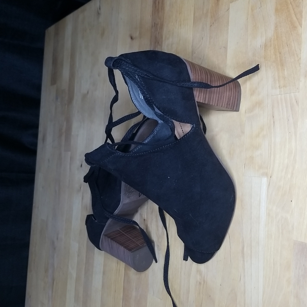 BC Born in California black peep toe 10